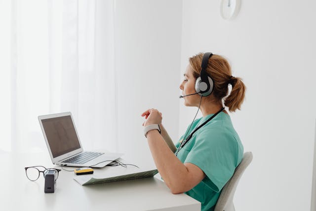 *"Medical language coach teaching doctors patient consultation techniques and clinical terminology - 350fluency"*